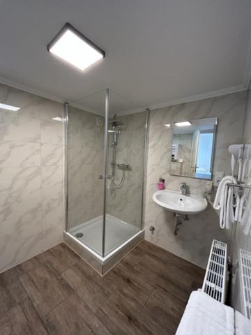 Rheinischer Hof Appartements Leverkusen Exterior photo